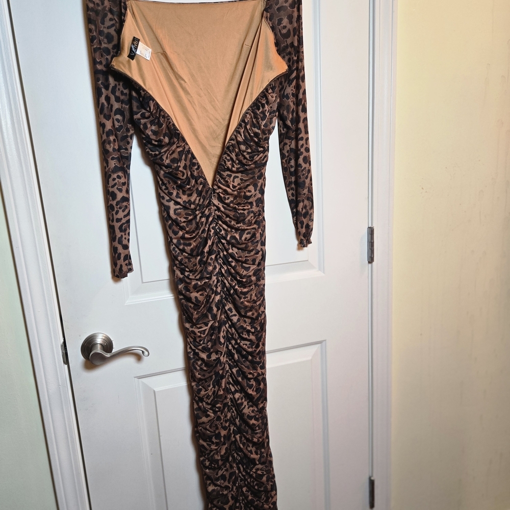 VENUS Leopard Print Dress - Picture 6 of 6